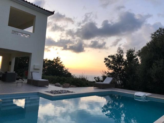Kyparissia De Wandelboom Villa Vrises  Exterior photo